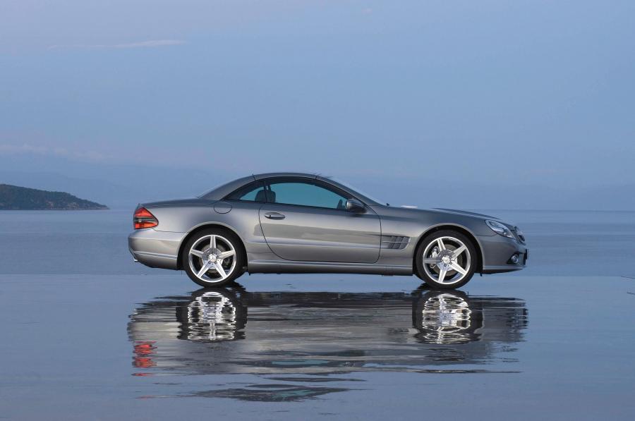  Mercedes-Benz SL350 2007 года  (фото 13 из 16)